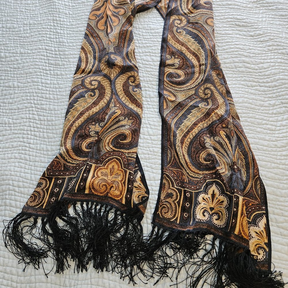 Echo Silk scarf with fringe